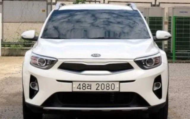 스토닉 중고차 스토닉 디젤 1.6 프레스티지 매물 사진 3 - 2017/11 68,739km